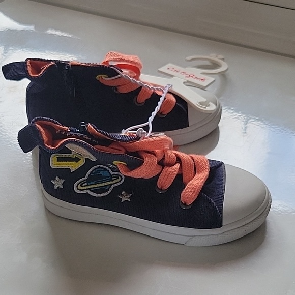 Shoes - Picture 2 of 2